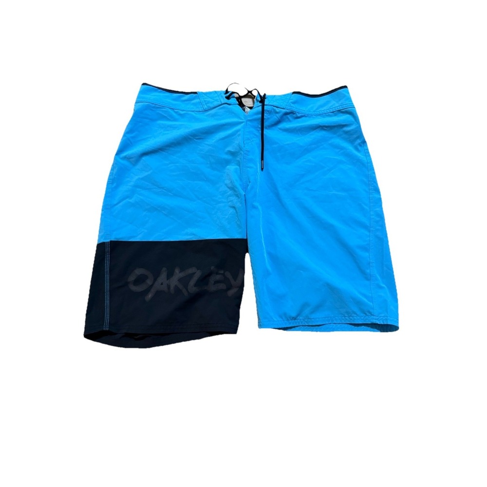 Oakley Black/Bkue 20 Inch Board Shorts - Size 36 - $75